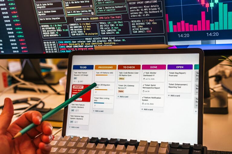 Jak mierzyć efektywność automatyzacji procesów finansowych